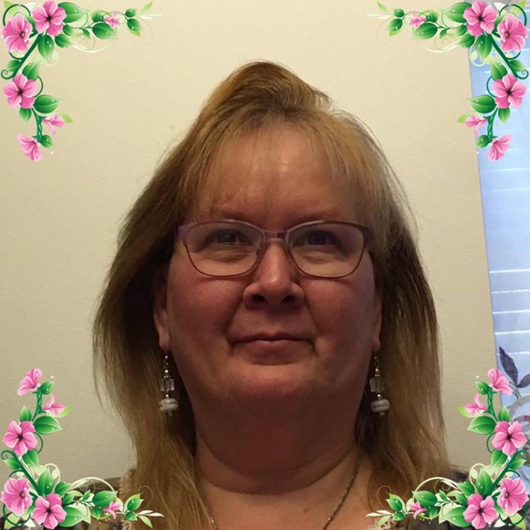 Meet your Posher, Diane - Picture 2 of 3